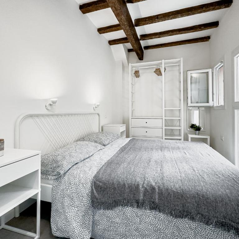 Realkasa Orfeo Flat - One-Bedroom Apartment - 11
