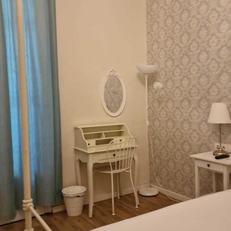 Lumine Luxury Suites by gaiarooms - Deluxe Double Room - 36