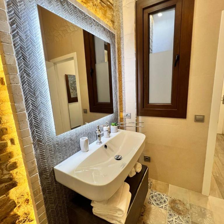 La Muralla de San Fernando de Córdoba - One-Bedroom Apartment - 22