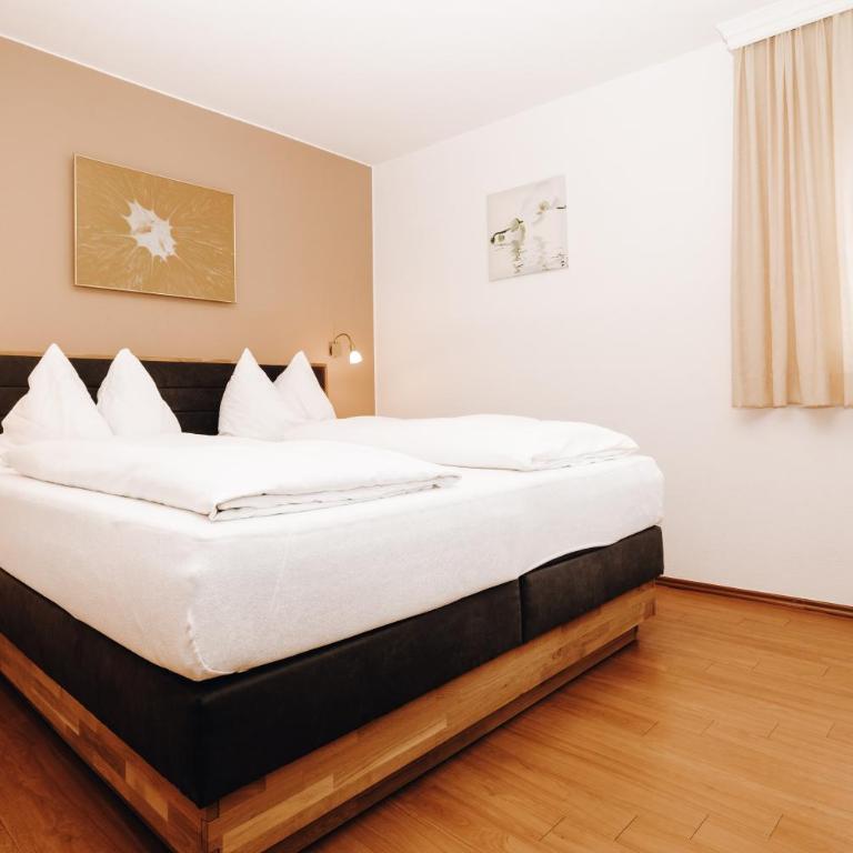 Hotel Garni Tannenhof - Apartment with Terrace - Souterrain - 4