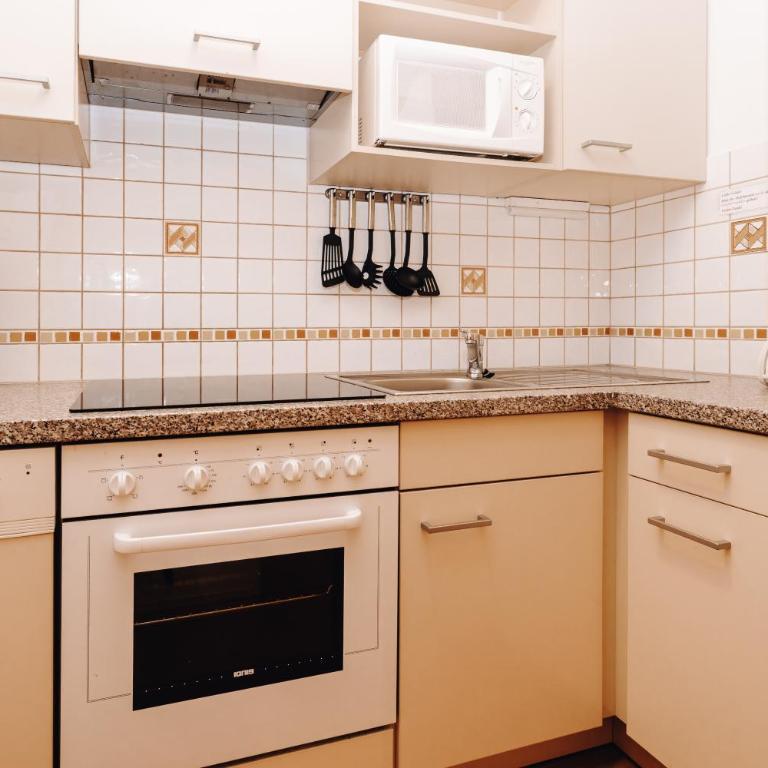 Hotel Garni Tannenhof - Apartment with Terrace - Souterrain - 6