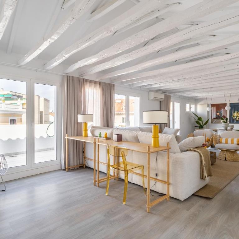 Arrivo Latina II - Two-Bedroom Apartment - 10