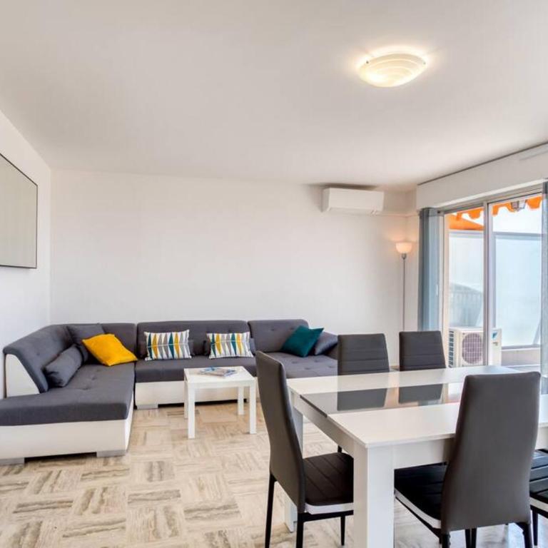 L43 Staywizus - Suite Maurice sea view 6Pax -Terrace, Parking, AC - Appartement 3 Chambres - 4
