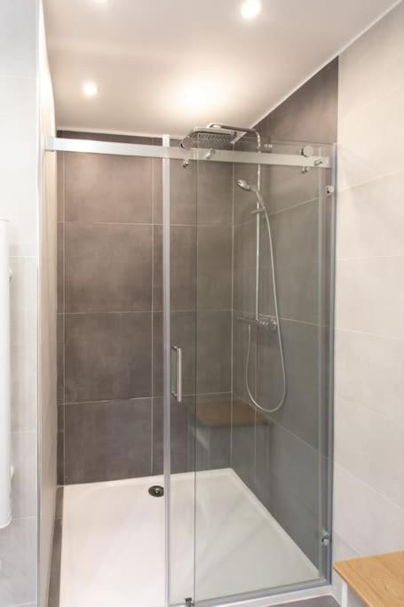 L43 Staywizus - Suite Maurice sea view 6Pax -Terrace, Parking, AC - Appartement 3 Chambres - 16