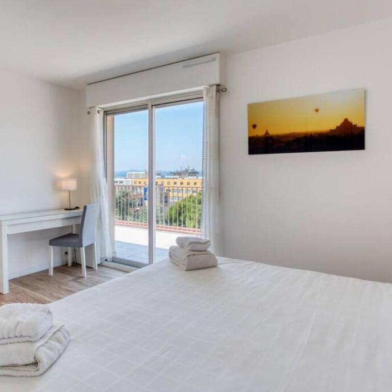 L43 Staywizus - Suite Maurice sea view 6Pax -Terrace, Parking, AC - Appartement 3 Chambres - 18