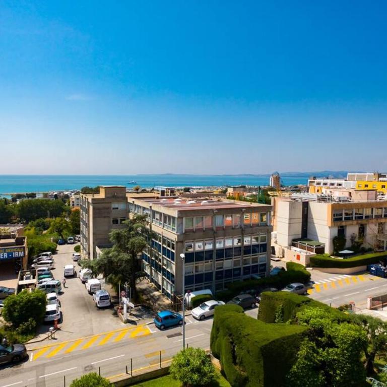 L43 Staywizus - Suite Maurice sea view 6Pax -Terrace, Parking, AC - Appartement 3 Chambres - 34