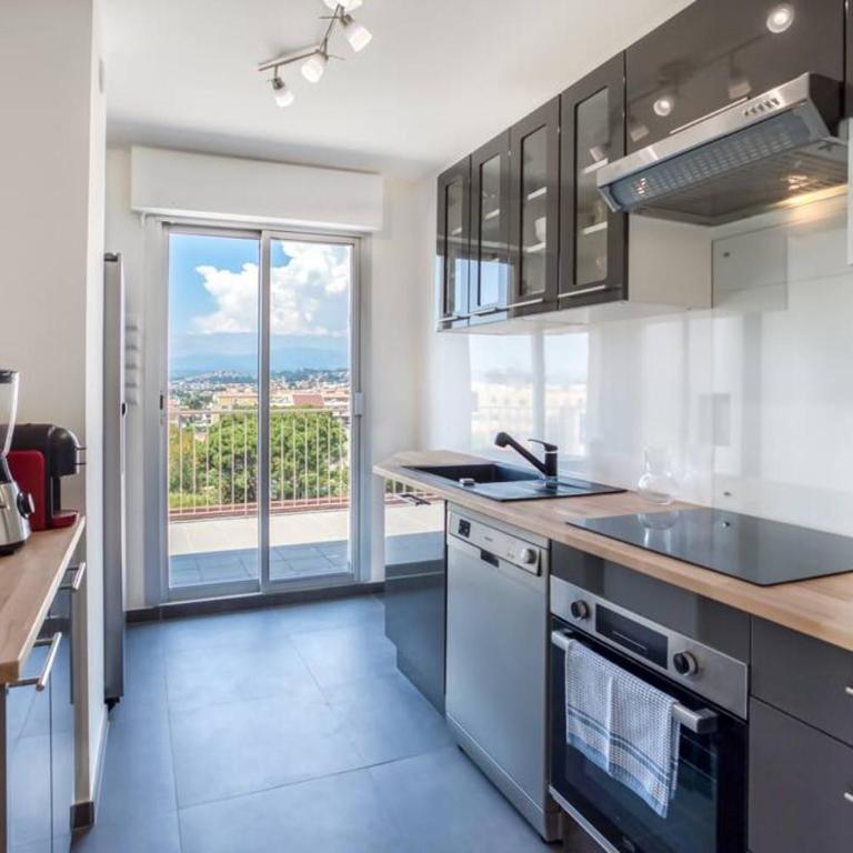L43 Staywizus - Suite Maurice sea view 6Pax -Terrace, Parking, AC - Appartement 3 Chambres - 43