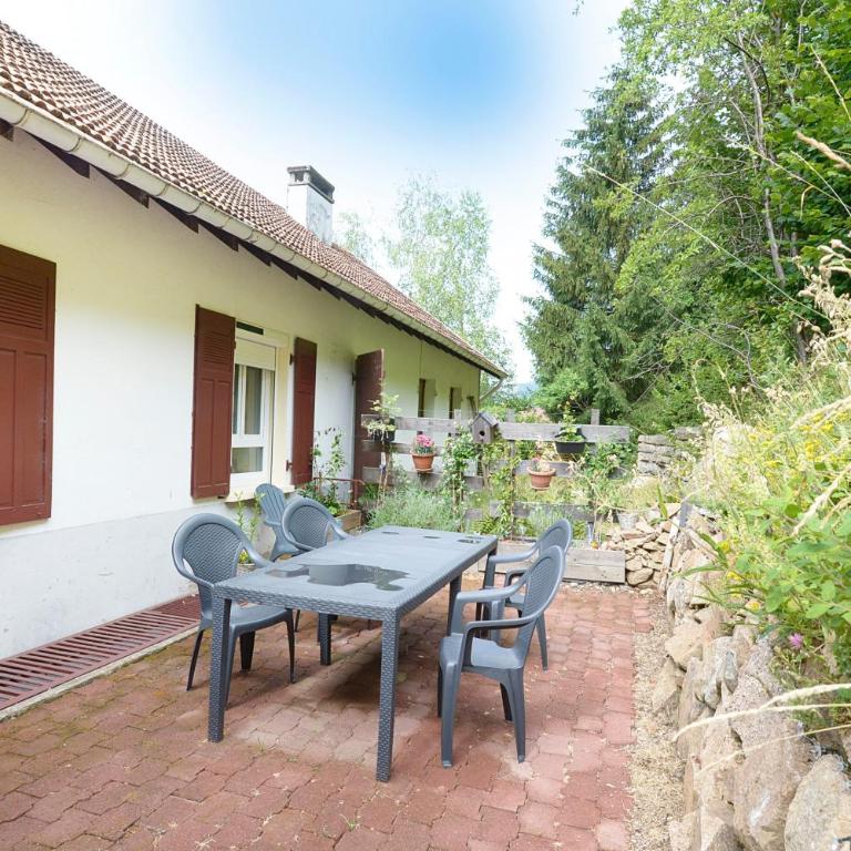 Le Ptit Bonheur - avec vue montagne et terrasse - Two-Bedroom House - 2