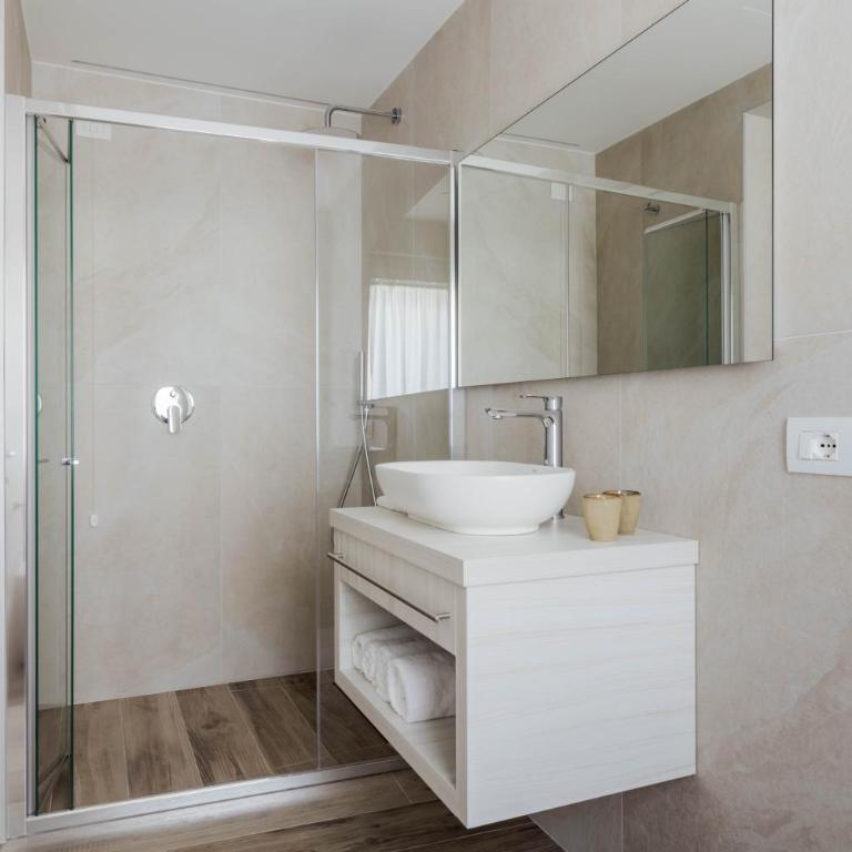 Hotel Giardinetto - Suite con Vista Lago - 5
