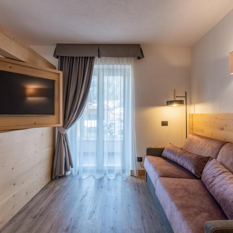 Hotel Meida - Junior Suite - 10