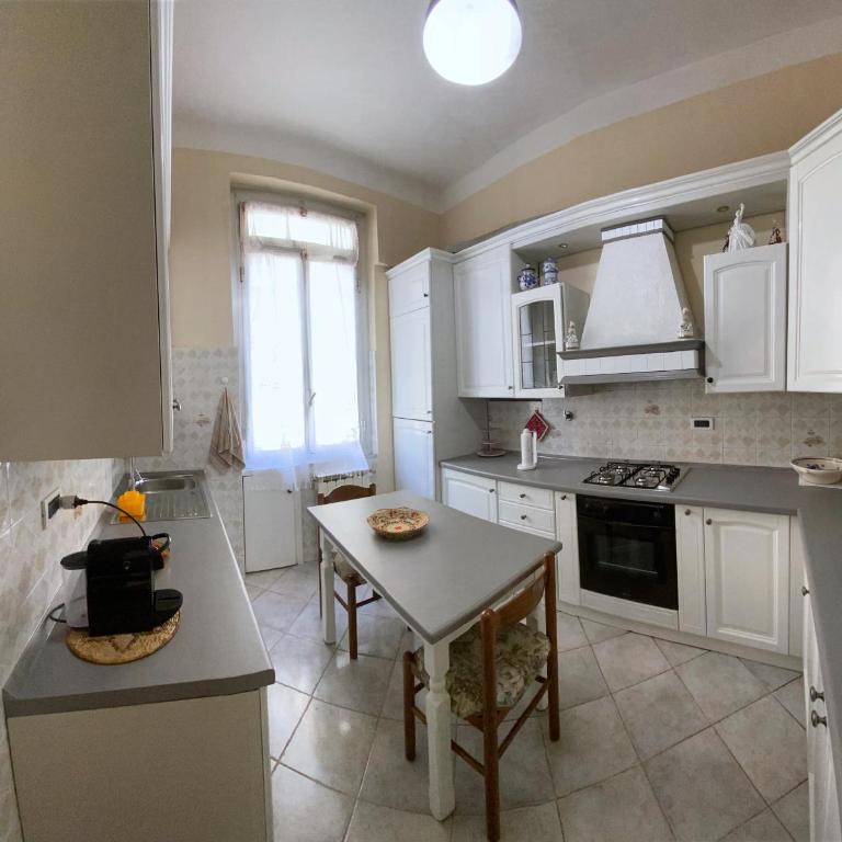 La Casa dei Ricordi - Two-Bedroom Apartment - 16