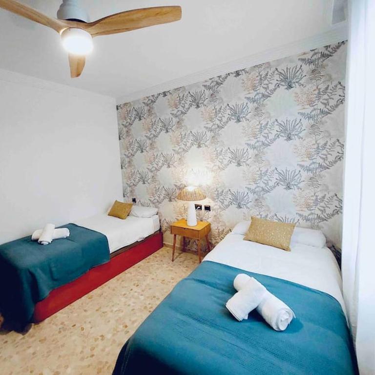 TORRE DEL MAR DELUXE CLOSE TO BEACH & PARKING Sinese Design Homes - Apartamento de 2 dormitorios - 22