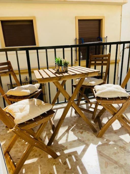 TORRE DEL MAR DELUXE CLOSE TO BEACH & PARKING Sinese Design Homes - Apartamento de 2 dormitorios - 2