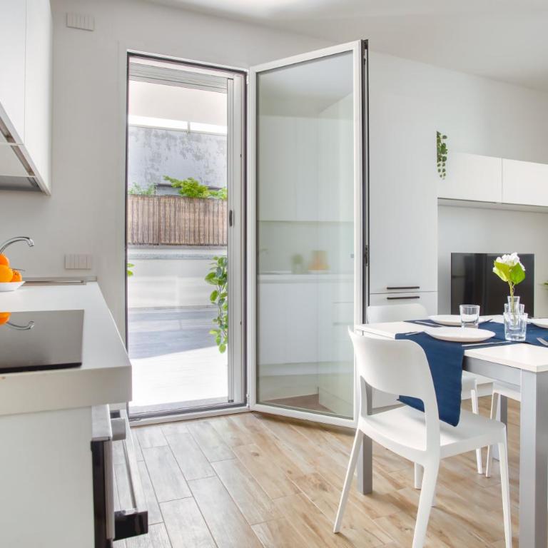 Just Urban Stays - Modern 1-BR Flat with 90 sqm Terrace - M4 Tolstoj - Appartamento con 1 Camera da Letto - 5