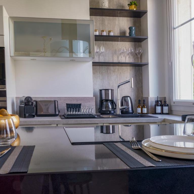 Le Balcon des Arts - PrestiPlace Collection - Two-Bedroom Apartment - 20
