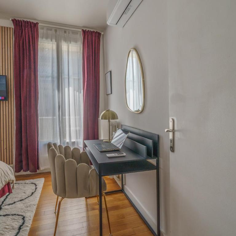 Le Balcon des Arts - PrestiPlace Collection - Two-Bedroom Apartment - 8