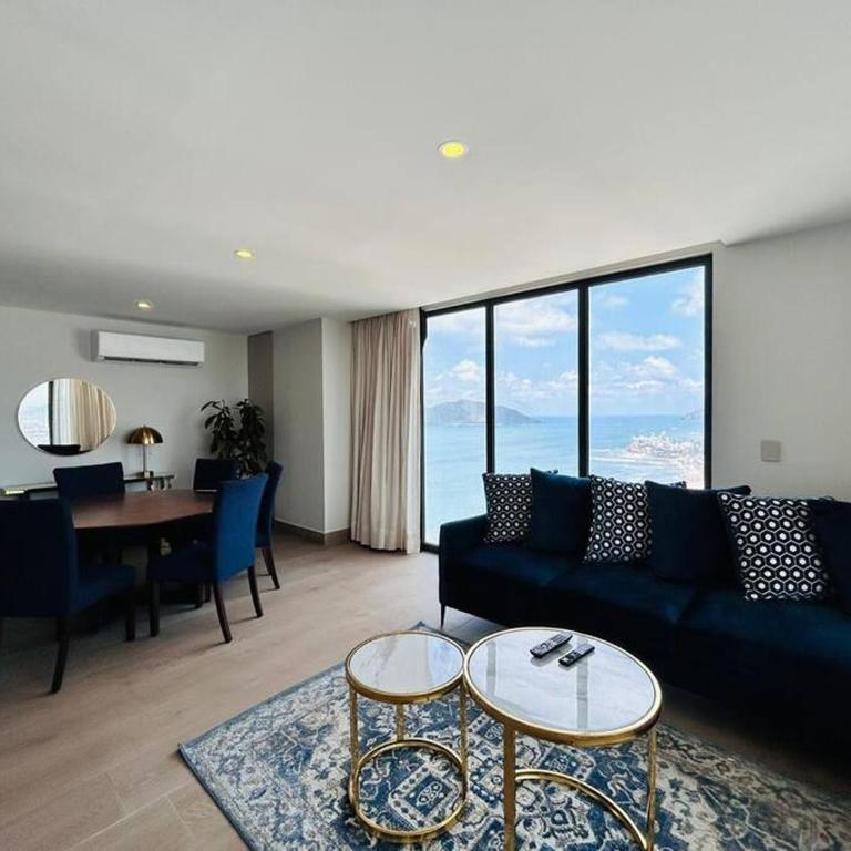 Elegante con vista al mar y malecón by G P S rentas - Two-Bedroom Apartment - 5