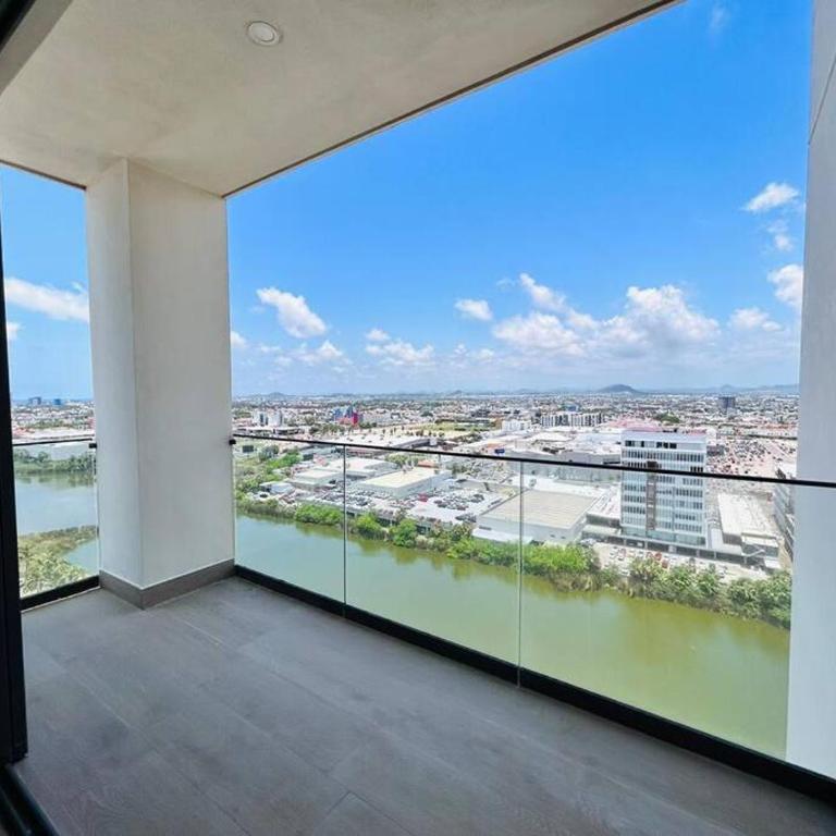 Elegante con vista al mar y malecón by G P S rentas - Two-Bedroom Apartment - 10