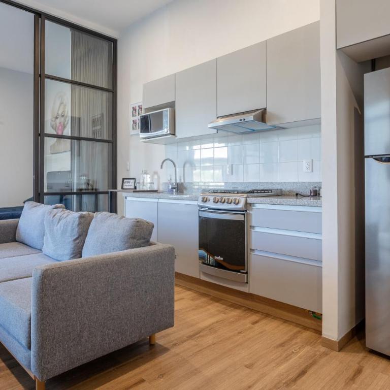 Kasa Nápoles - Apartment with Shower - 1
