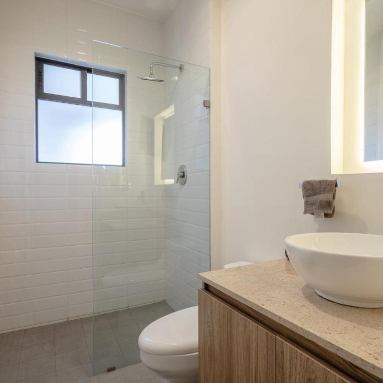 Kasa Nápoles - Apartment with Shower - 4