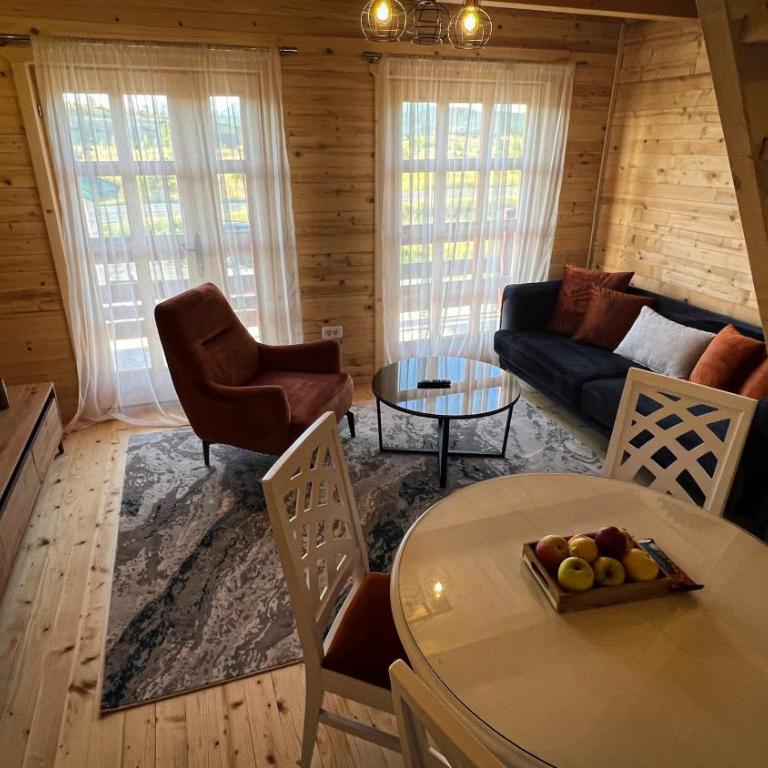 Nicola’s hill - Two-Bedroom Apartment - 3