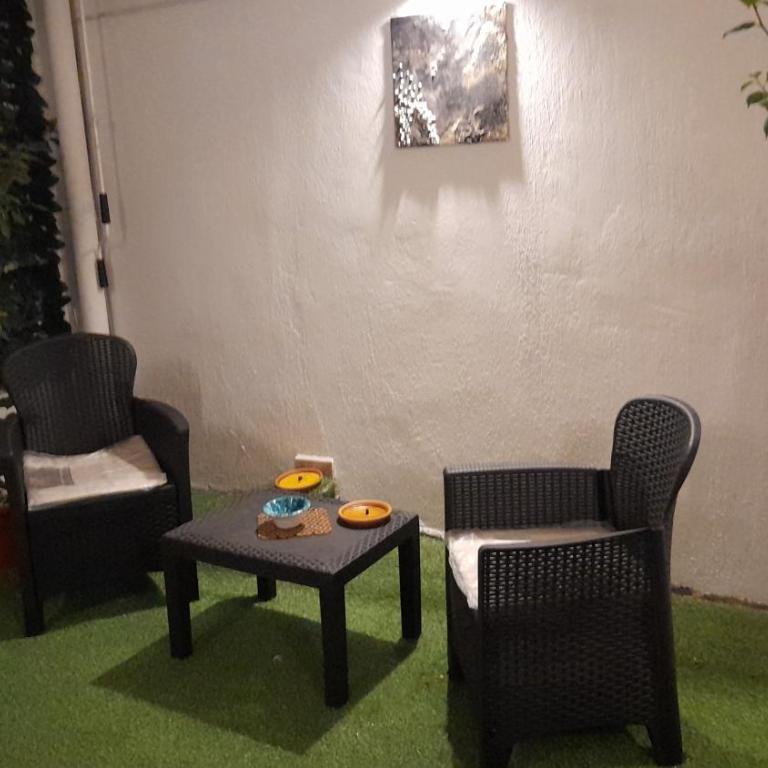 Garden Suite Apartment - One-Bedroom House - 11