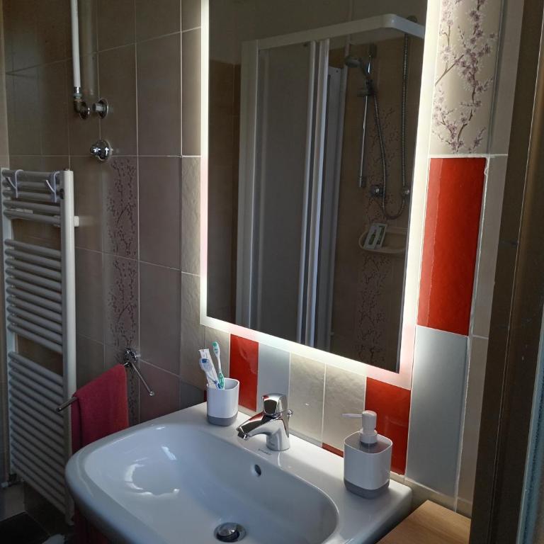 Da Raffa - Camera Matrimoniale con Bagno Privato - 11