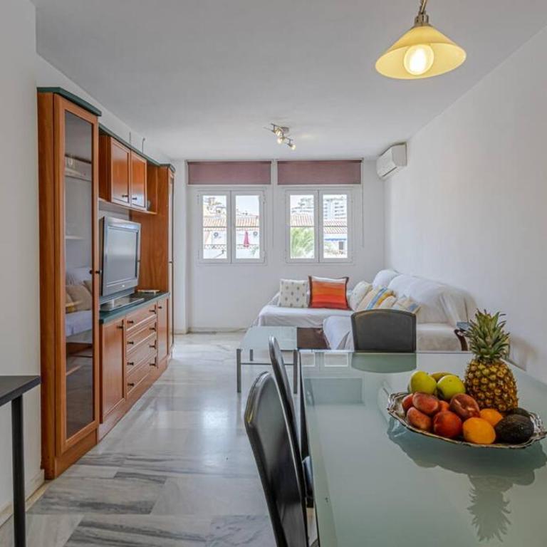 3Bdr 2 Bath Apt with parking in the best location - Three-Bedroom Apartment - 10