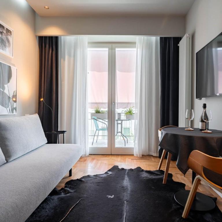 Officine Cavour - Appartamenti la Quercia - Appartamento con 2 Camere da Letto - 2