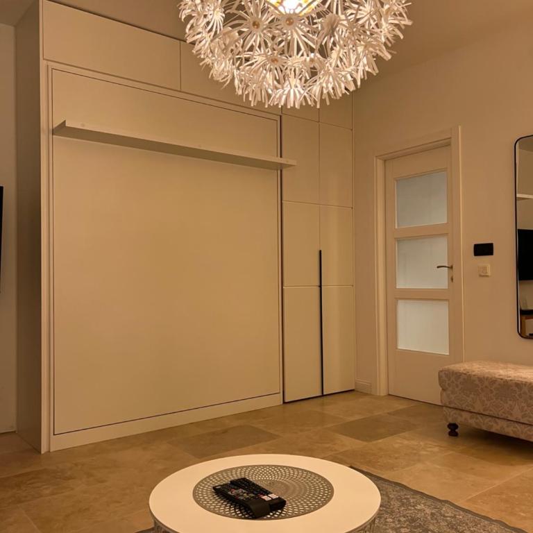 ROSE Downtown - Studio s King-sajz Krevetom i Sofom na Izvlačenje - 4