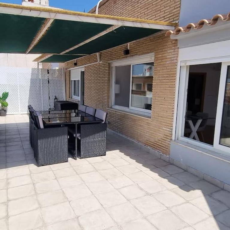 MAGNÍFICO ÁTICO EN EL CENTRO DE DENIA - Three-Bedroom Apartment - 3