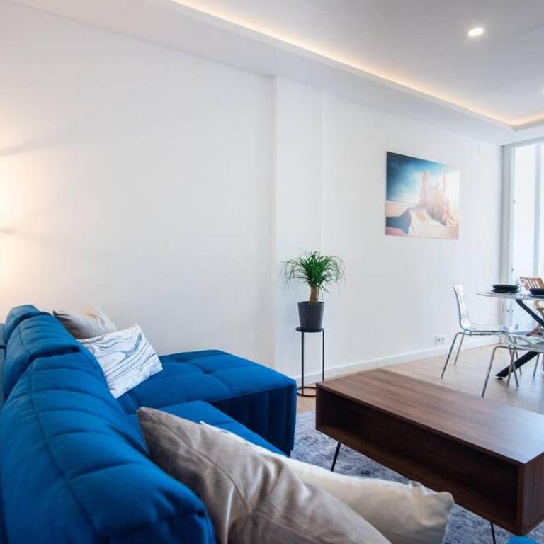 +25Y ONLY, Family flat near the beach - Three-Bedroom Apartment - 5