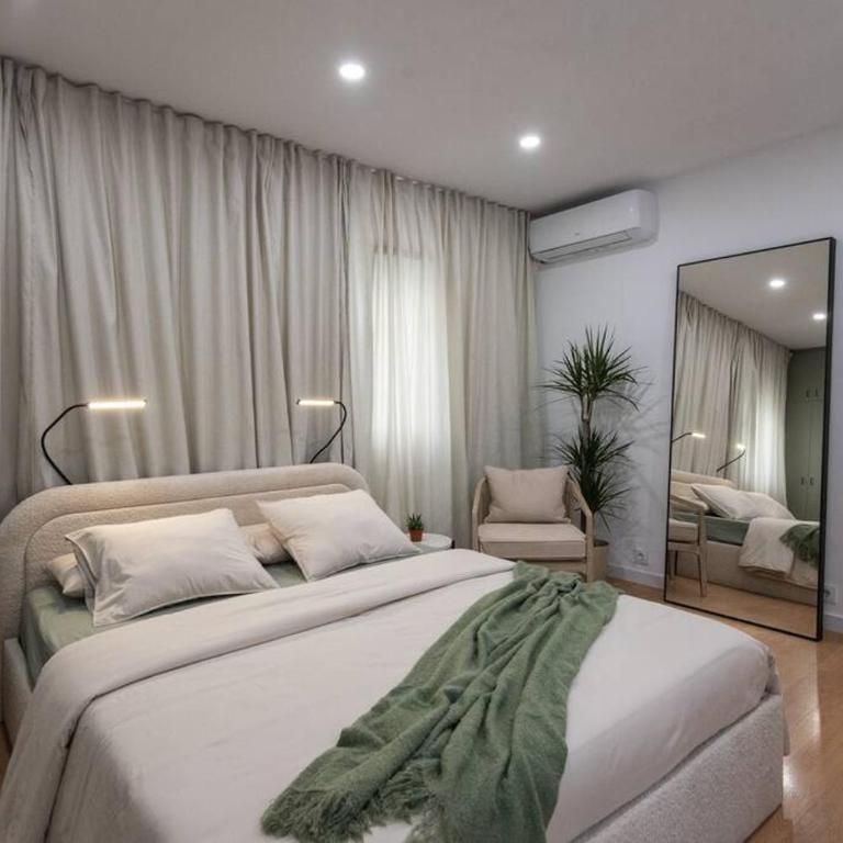 +25Y ONLY, Family flat near the beach - Three-Bedroom Apartment - 30