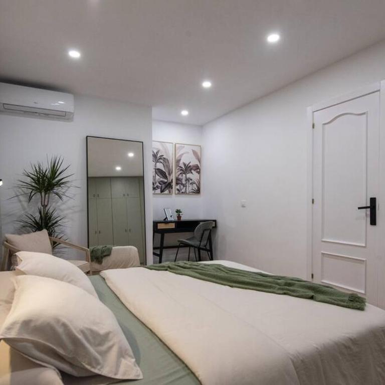 +25Y ONLY, Family flat near the beach - Three-Bedroom Apartment - 32