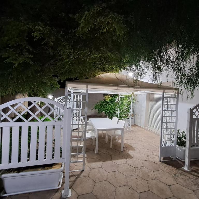 Villa Lory - Torre Lapillo - 300 mt dalla spiaggia - Casa con 1 Camera da Letto - 3