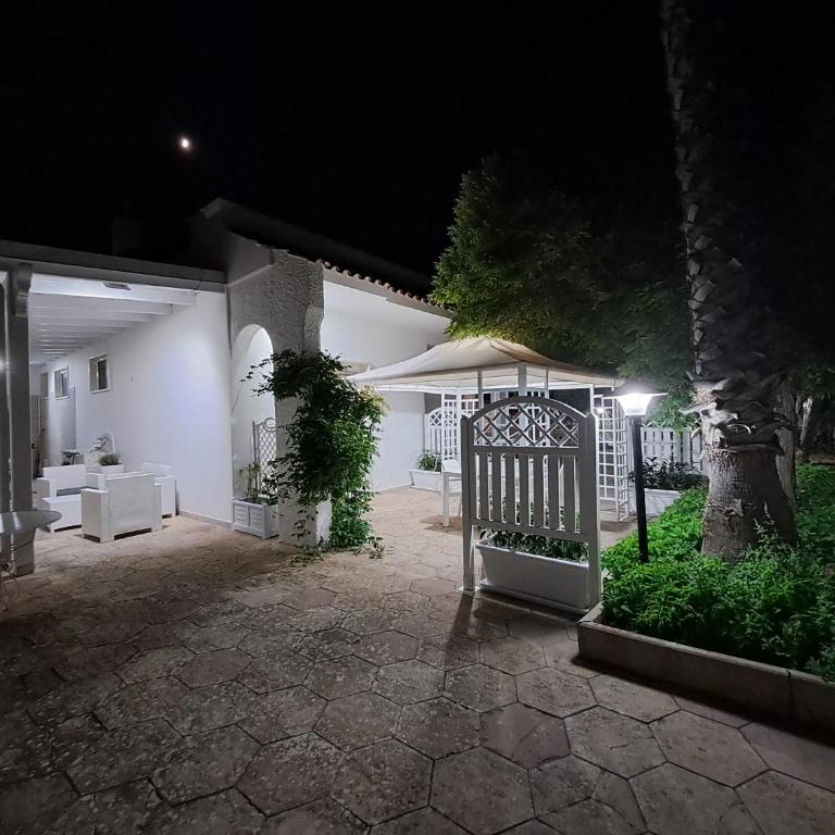 Villa Lory - Torre Lapillo - 300 mt dalla spiaggia - Casa con 1 Camera da Letto - 6