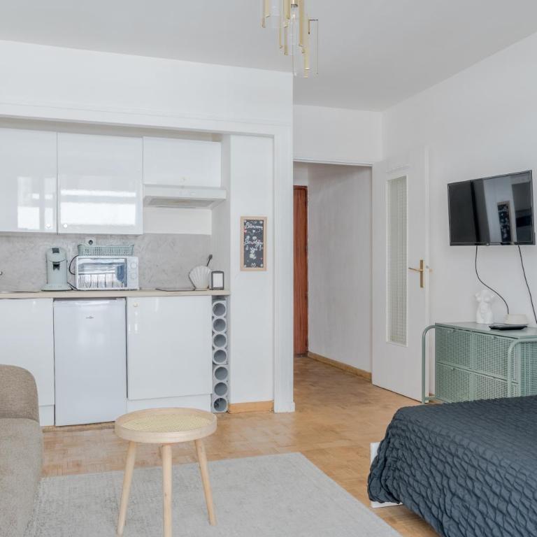 Appartement cosy avec balcon - Apartamento de 1 dormitorio - 11