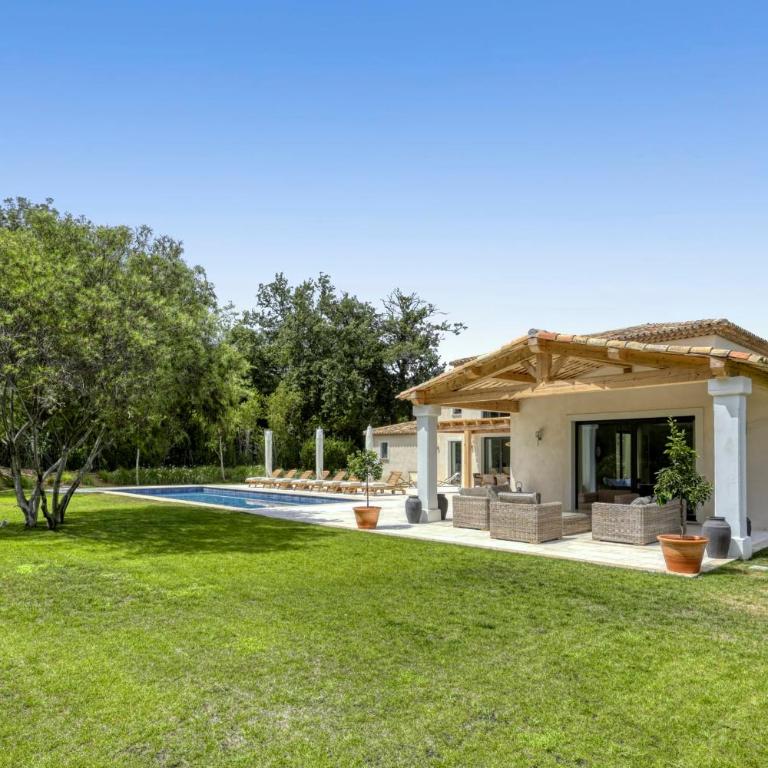 Luxurious Villa facing the Baie des Canebiers - Villa - 21