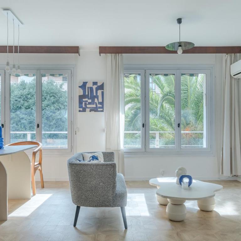 Charmant T2 en centre ville - Castelane - Appartement 1 Chambre - 3