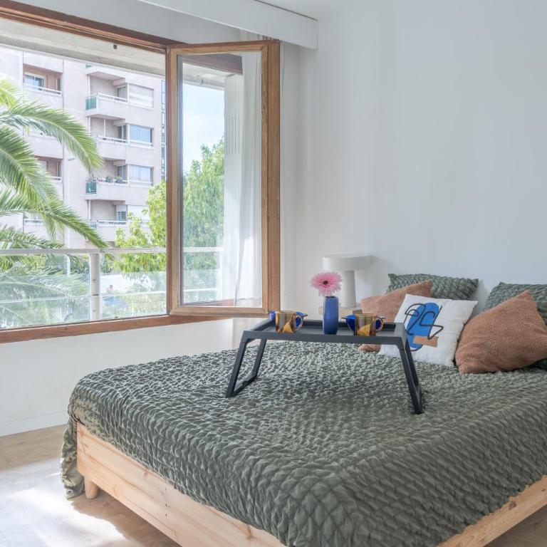 Charmant T2 en centre ville - Castelane - Appartement 1 Chambre - 20