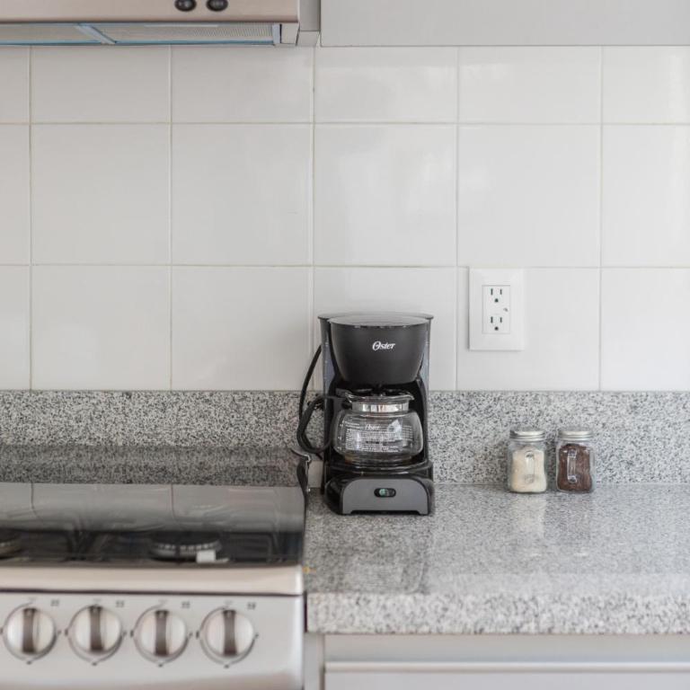 Kasa Nápoles - Apartment with Shower - 3