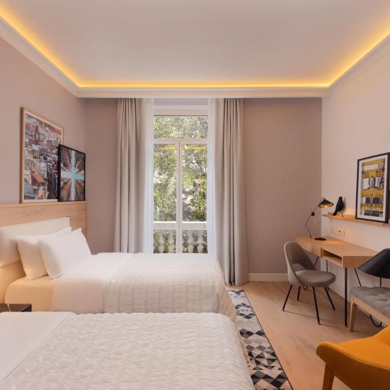 Le Meridien Barcelona - Premium Twin Room - 1