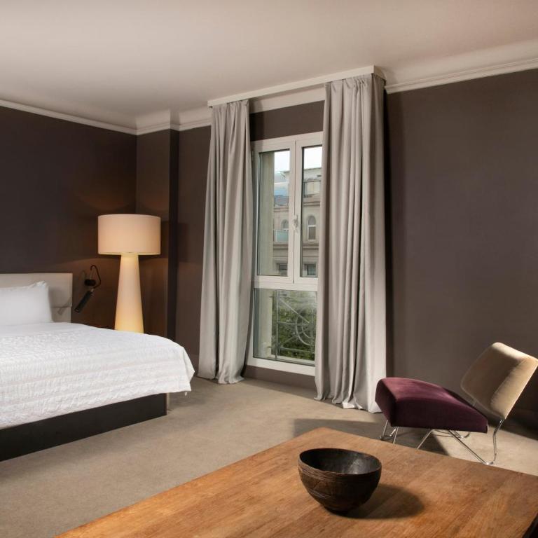 Le Meridien Barcelona - Junior King Suite - 3
