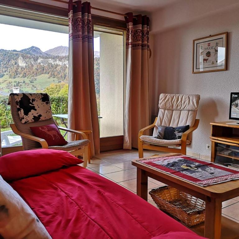 Appartement cosy avec terrasse - 6 pers, proche pistes et commerces, parking inclus - Appartement 1 Chambre - 8
