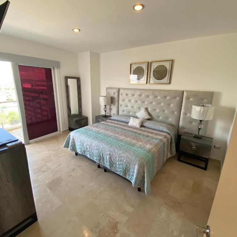 Lujoso y Exclusivo Condominio Marina Platino Plus I - Two-Bedroom Apartment - 11