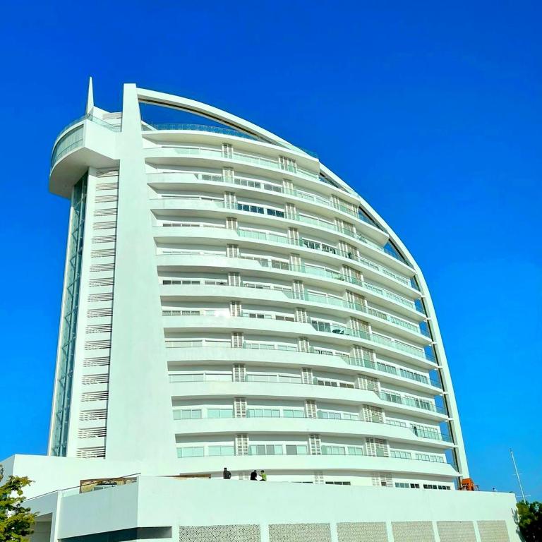 Lujoso y Exclusivo Condominio Marina Platino Plus I - Two-Bedroom Apartment - 4