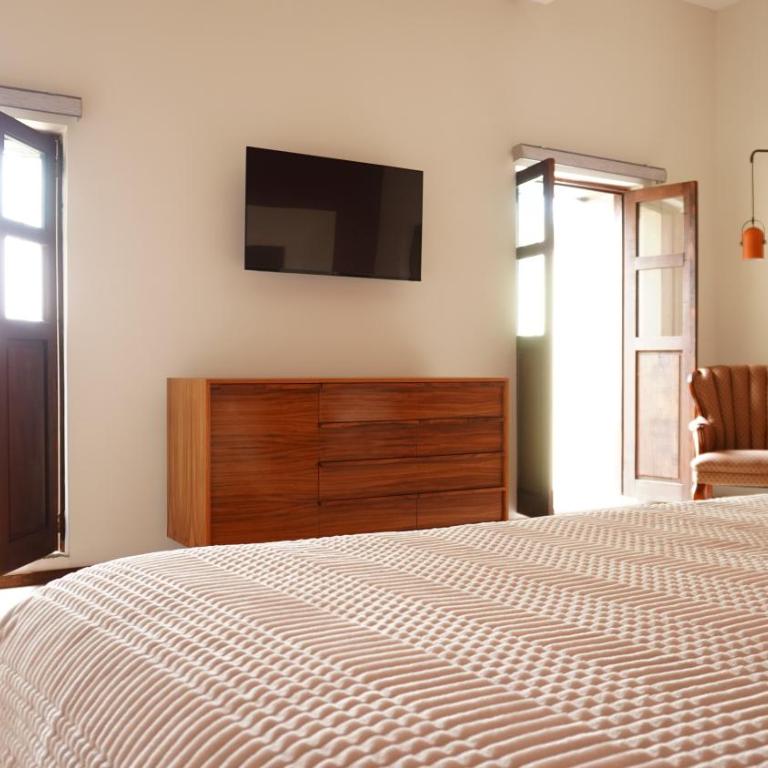 Casa Jurado Mx - Habitación Deluxe con cama extragrande - 4