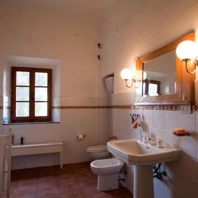 CYPRESSES VILLA with PRIVATE SWIMMING POOL - Casa con 5 Camere da Letto - 42
