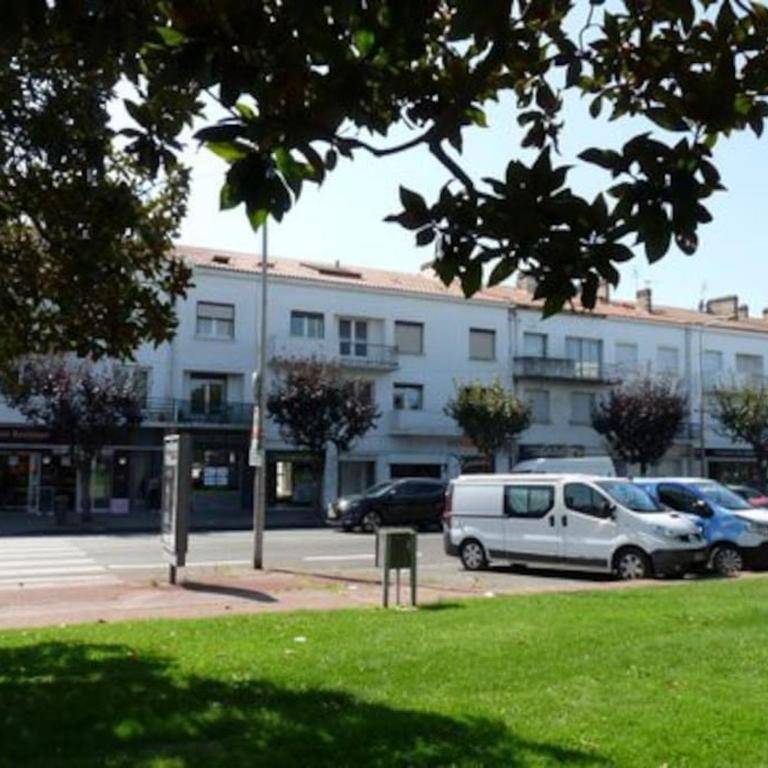 T3* Plage/Gare/Centre ~300m +Box-Auto +Fibre/Wifi - Appartamento con 2 Camere da Letto - 8
