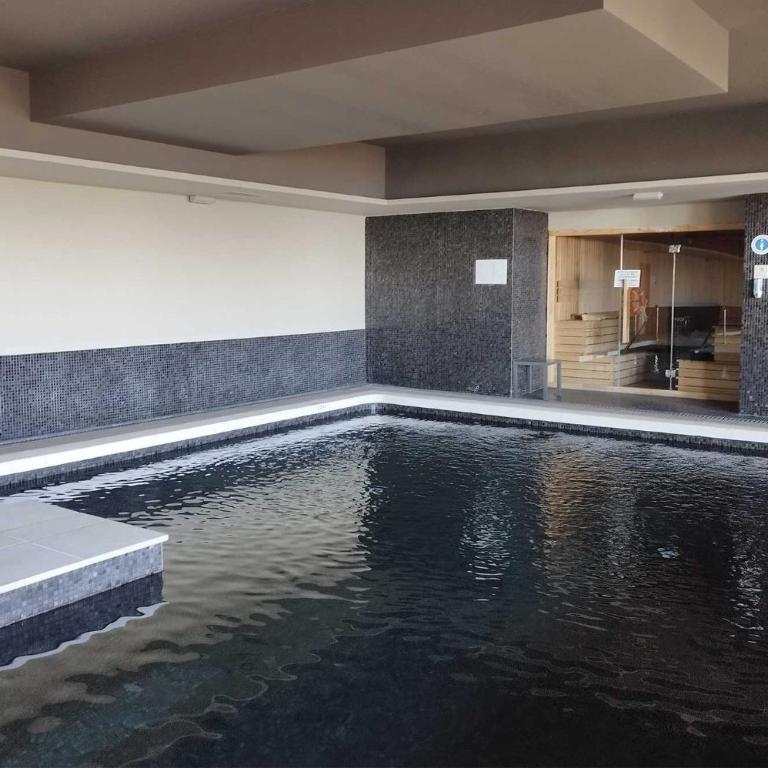 Blue Suites - Apartamento de 3 dormitorios - 54